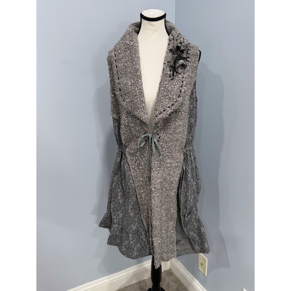 Vintage Forla Paris Medium Gray Mixed Media Boucle Lace Longline Vest Lagenlook